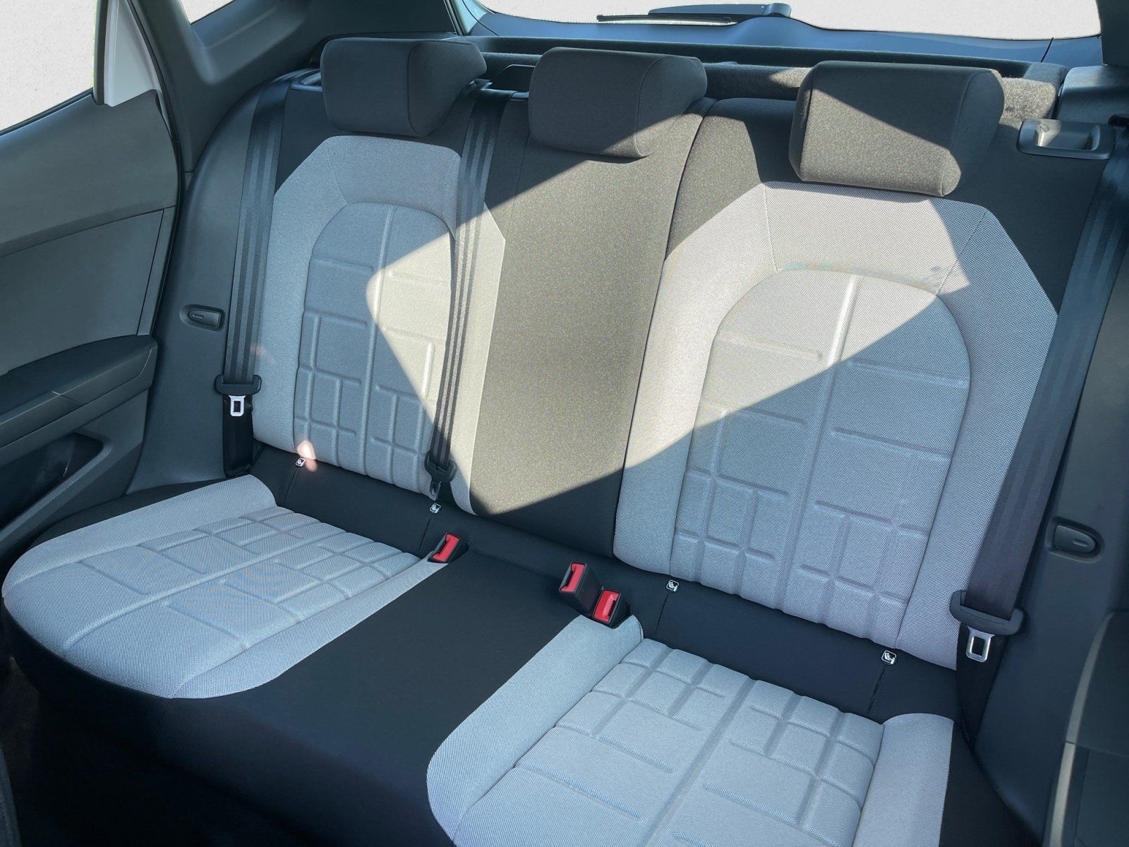 Seat Arona - Bild 10