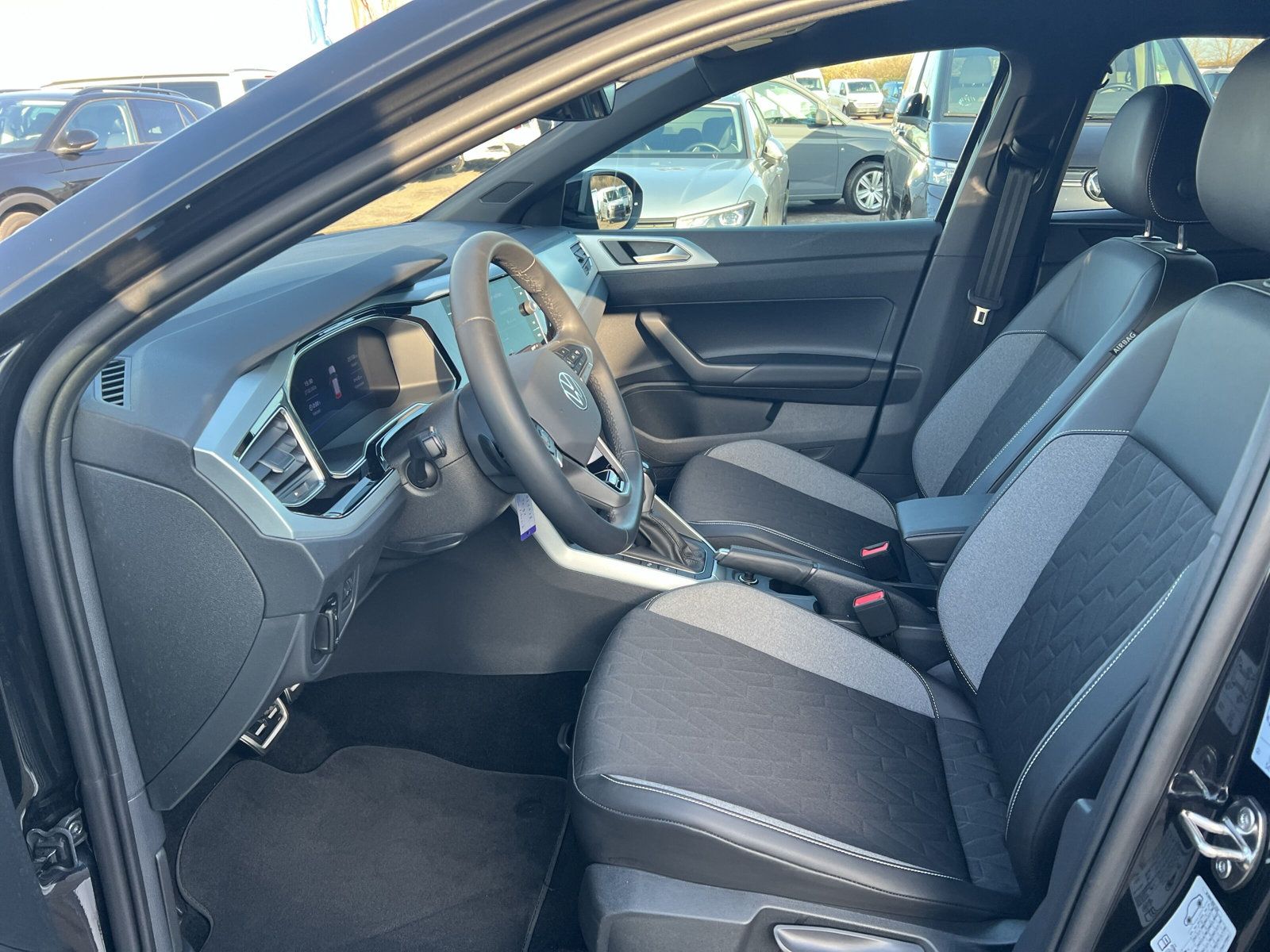 Volkswagen Taigo - Bild 12