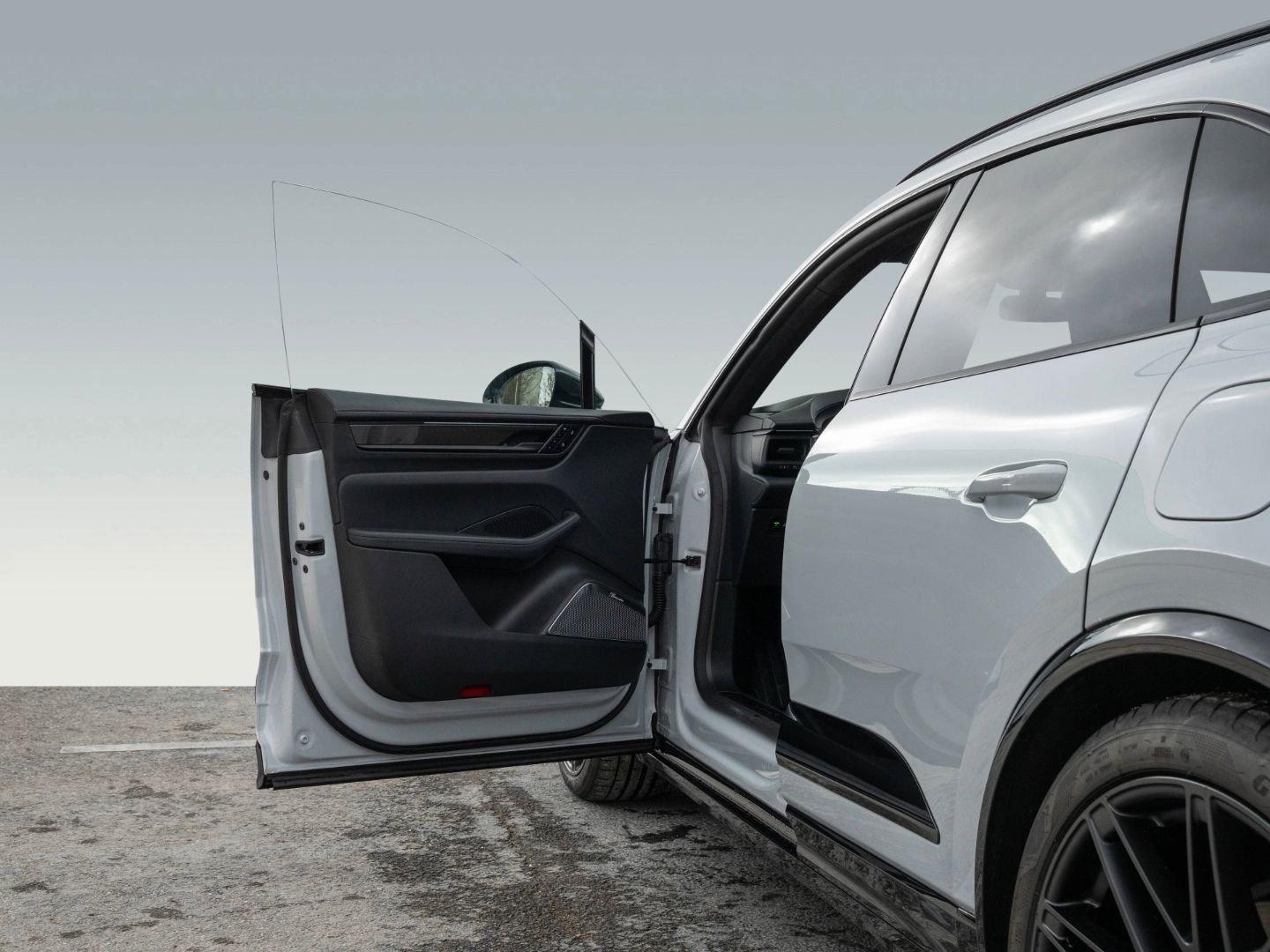 Porsche Macan Electric Turbo Burmester HeadUp InnoDrive foto 18