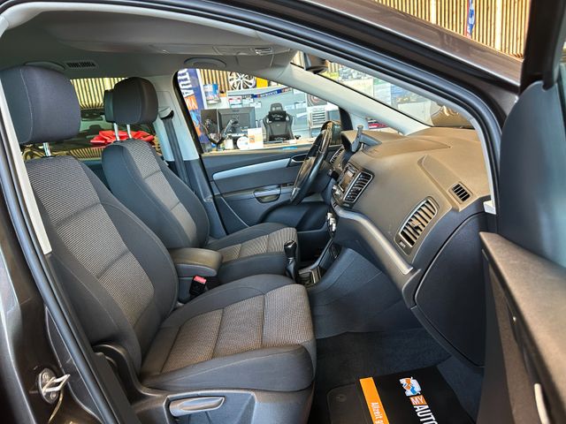 Volkswagen Sharan*7-Sitzer*3-ZONEN*SZHZ*NAVI*TEMPO*AHK*PDC