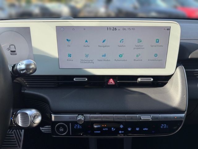 Fahrzeugabbildung Hyundai IONIQ 5 Uniq Elektro +KLIMA+LEDER+LED+PDC+RFK+UV