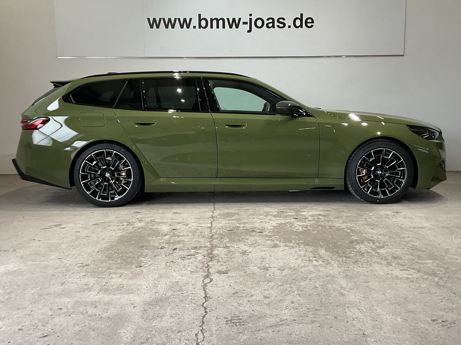 Fahrzeugeinzelansicht 15 Fahrzeugabbildung BMW M5 Touring 0,5% Versteuerung,Sonderlackierung~Pa