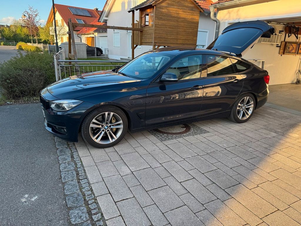 Image of BMW 335