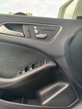 Mercedes-Benz B 200*AMG Line*Pano*Alcant.*LED*Navi*Carbon*1.Ha - Mercedes-Benz B-Klasse: AMG
