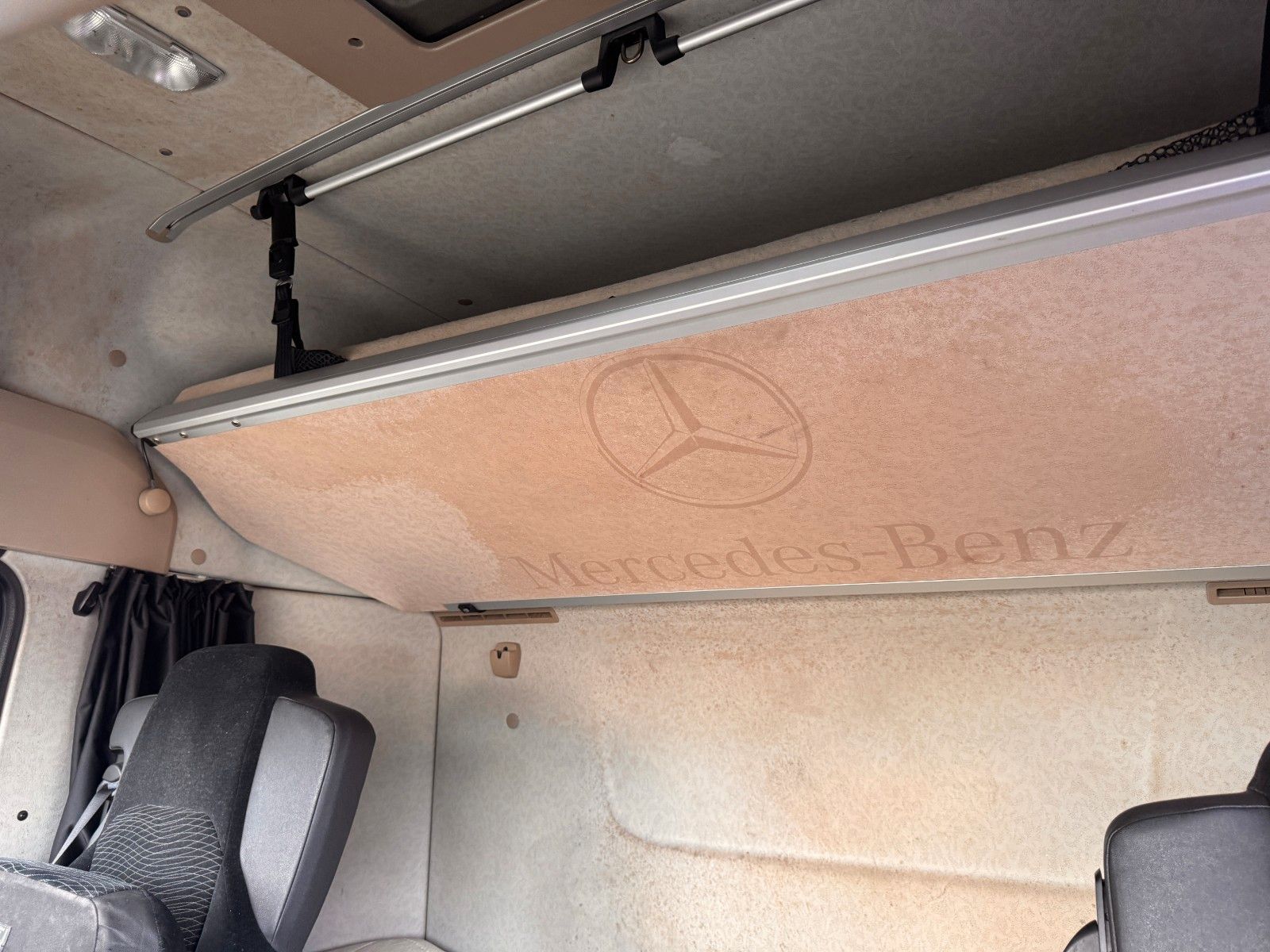 Fahrzeugabbildung Mercedes-Benz Actros 2545LnR 6x2 Retarder BigSpace PPC