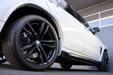 2018 BMW X5 M — миниатюра 18