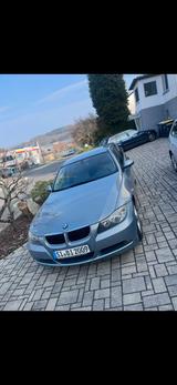 BMW 3er E90  320i Kombi zu verkaufen - BMW: Kombi, E90