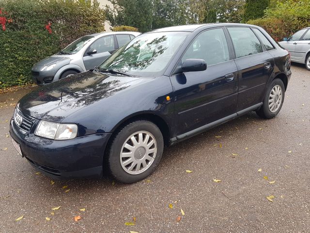 Audi A3 1.8 Ambiente  ZAHNRIEMEN BEI 165TKM NEU