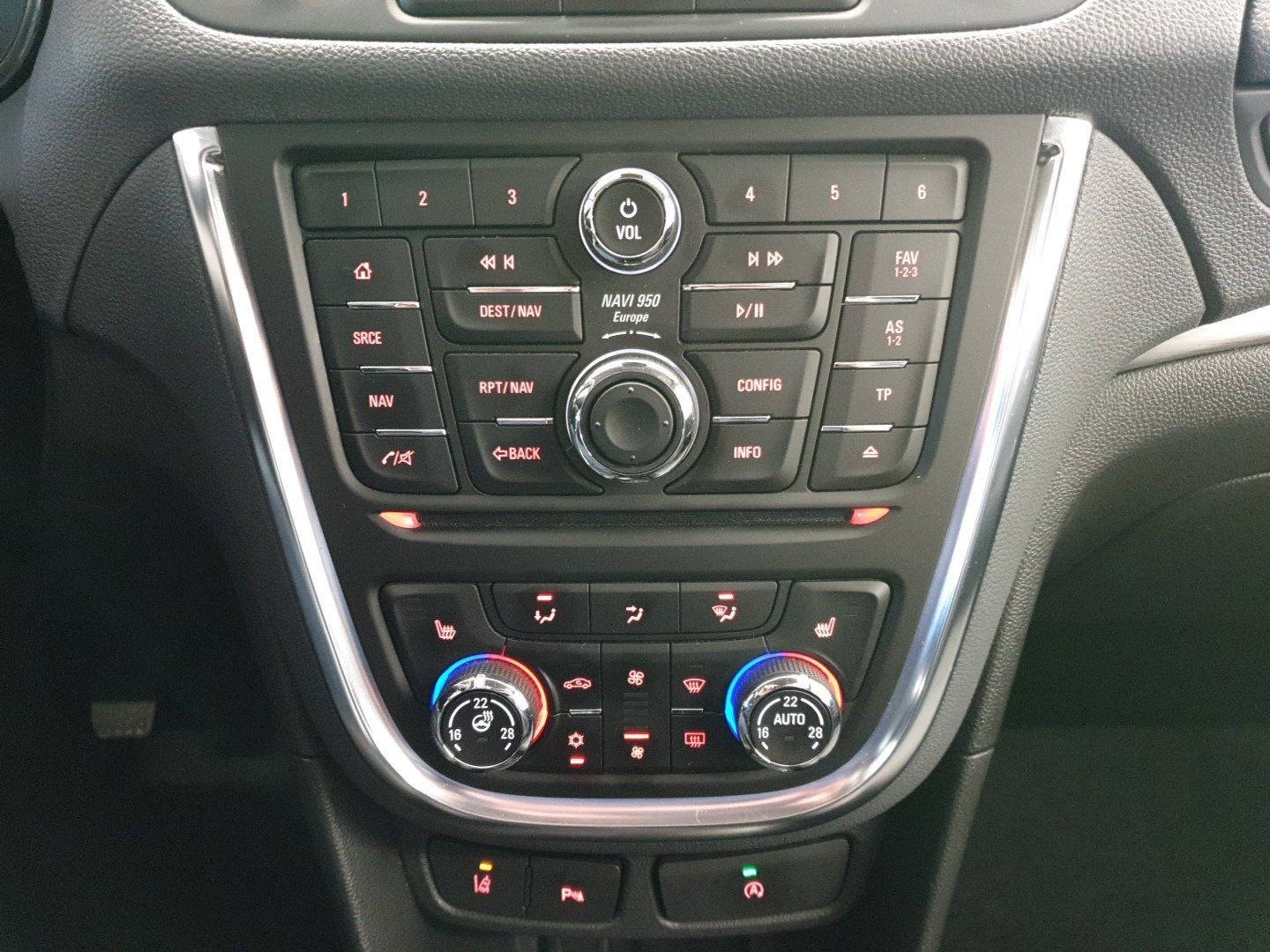 OPEL Mokka 1.4 Turbo Innovation AHK Navi SHZ – Bild 18