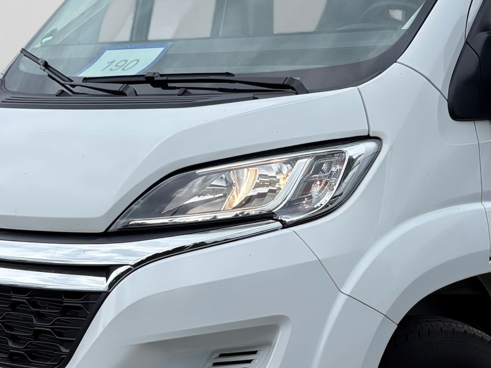 Fahrzeugabbildung Citroën Jumper Grossraumkasten