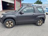 Suzuki Grand Vitara 1.9 DDIS Black and White, 1 Hand - Suzuki: An
