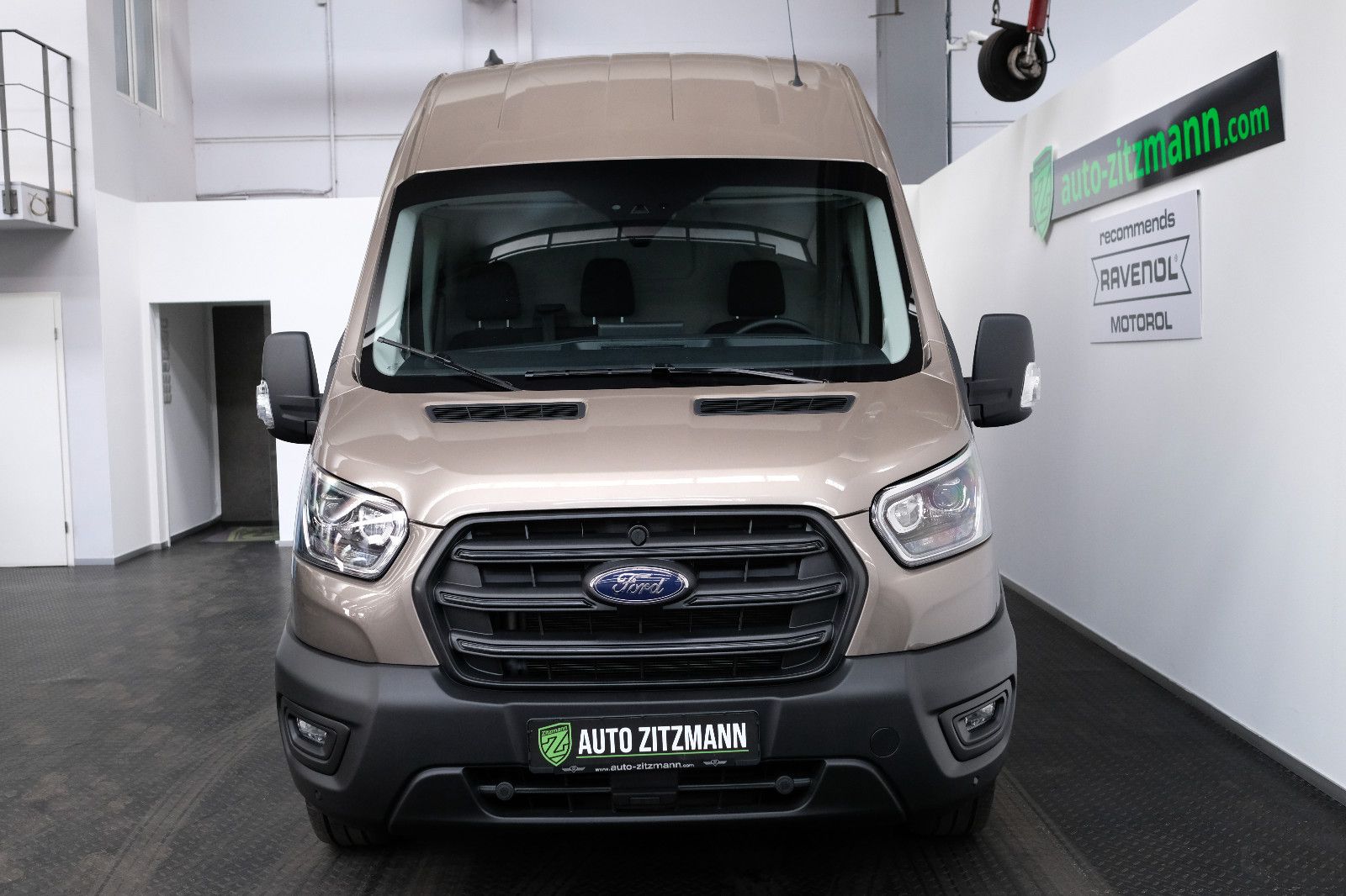 Fahrzeugabbildung Ford Ford Transit Kasten 350 L4H3 Trend