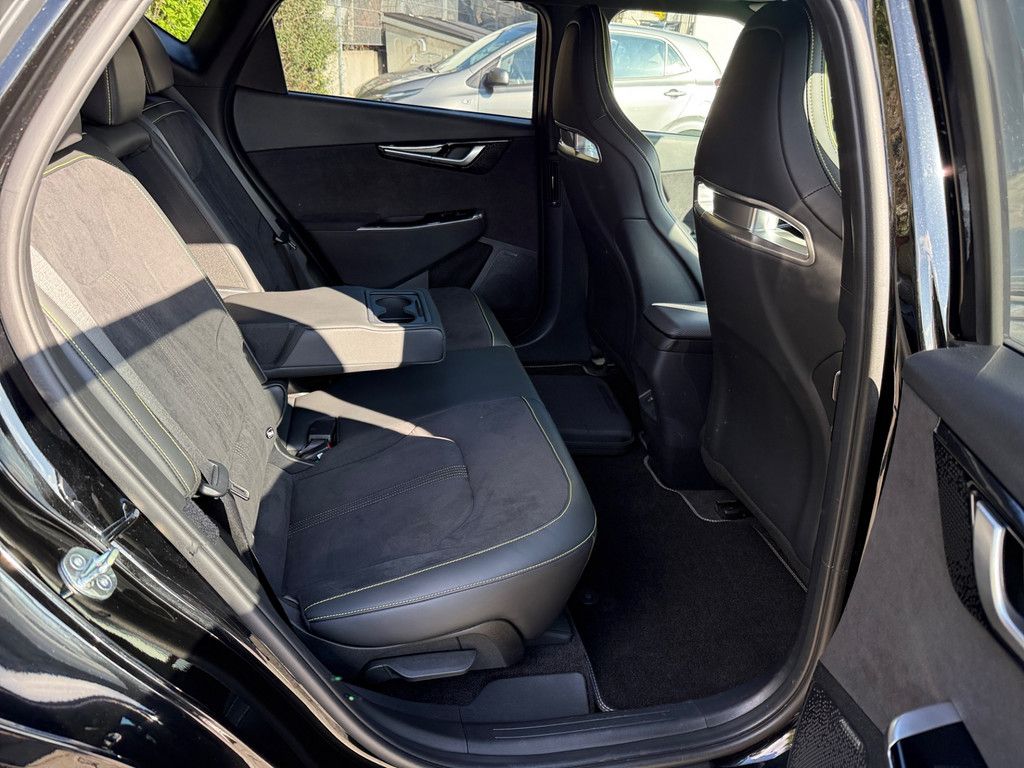 Fahrzeugabbildung Kia EV6 Elektro 77,4 kWh GT 4WD