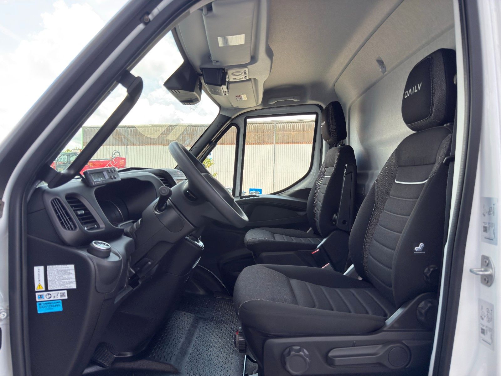 Fahrzeugabbildung Iveco Daily 70C18HA8/P Kühlkoffer