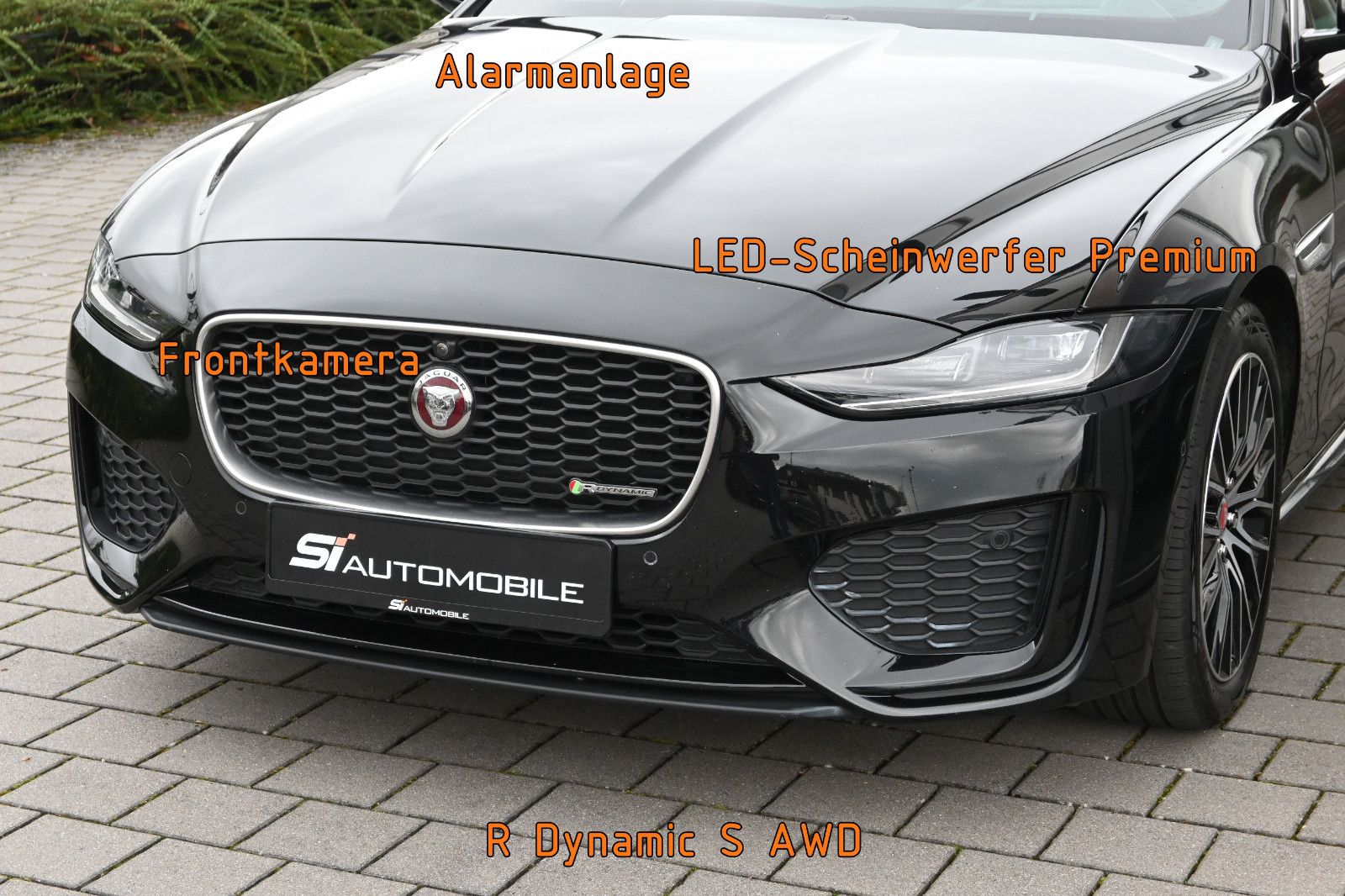 Fahrzeugabbildung Jaguar XE D200 R-DYNAMIC S AWD °HEAD-UP°KEYLESS°TECHNO°