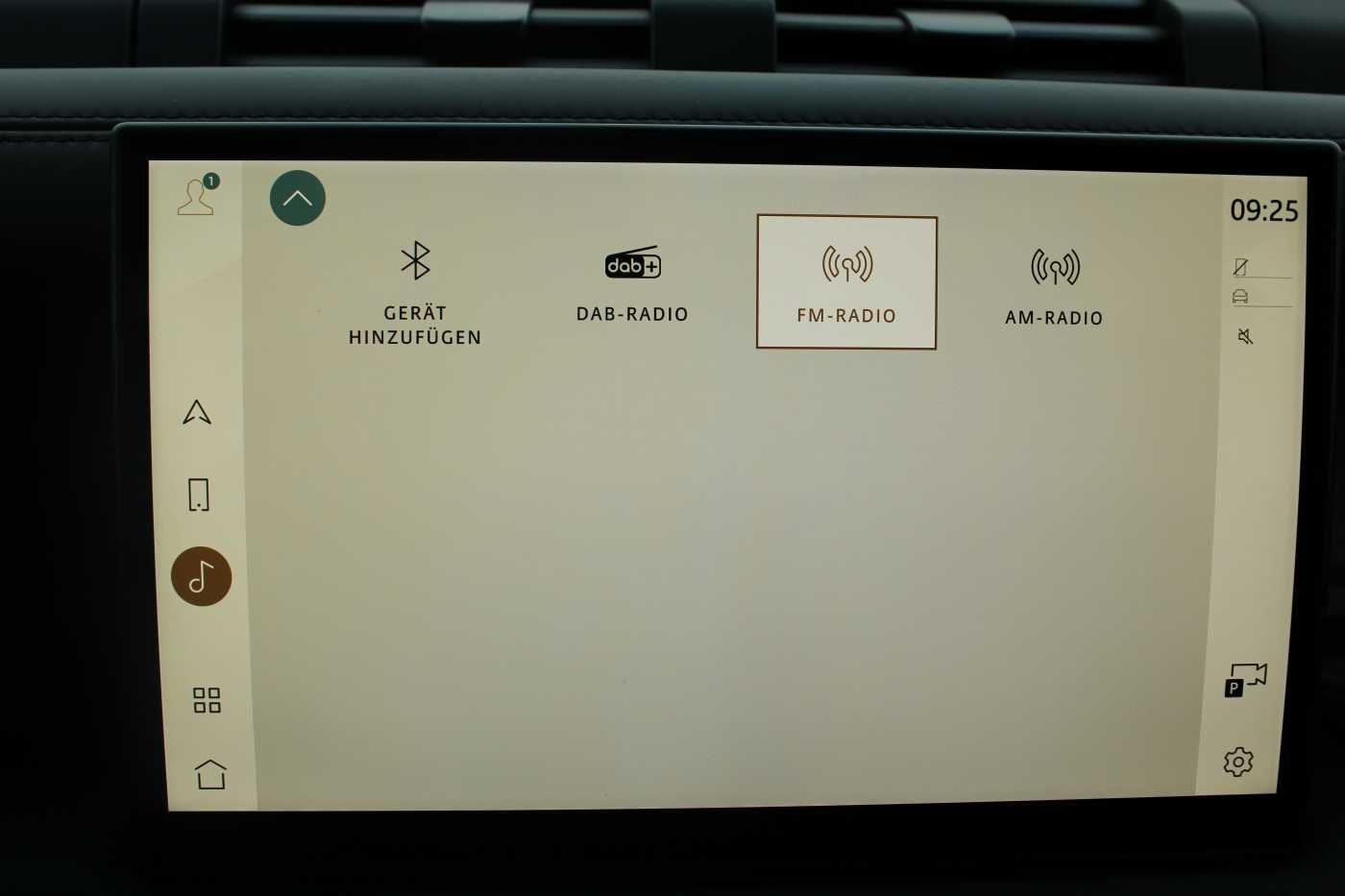 Fahrzeugabbildung Land Rover Defender Diesel 3-Türer 90 D300 X