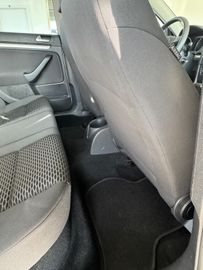 Volkswagen Golf - 12