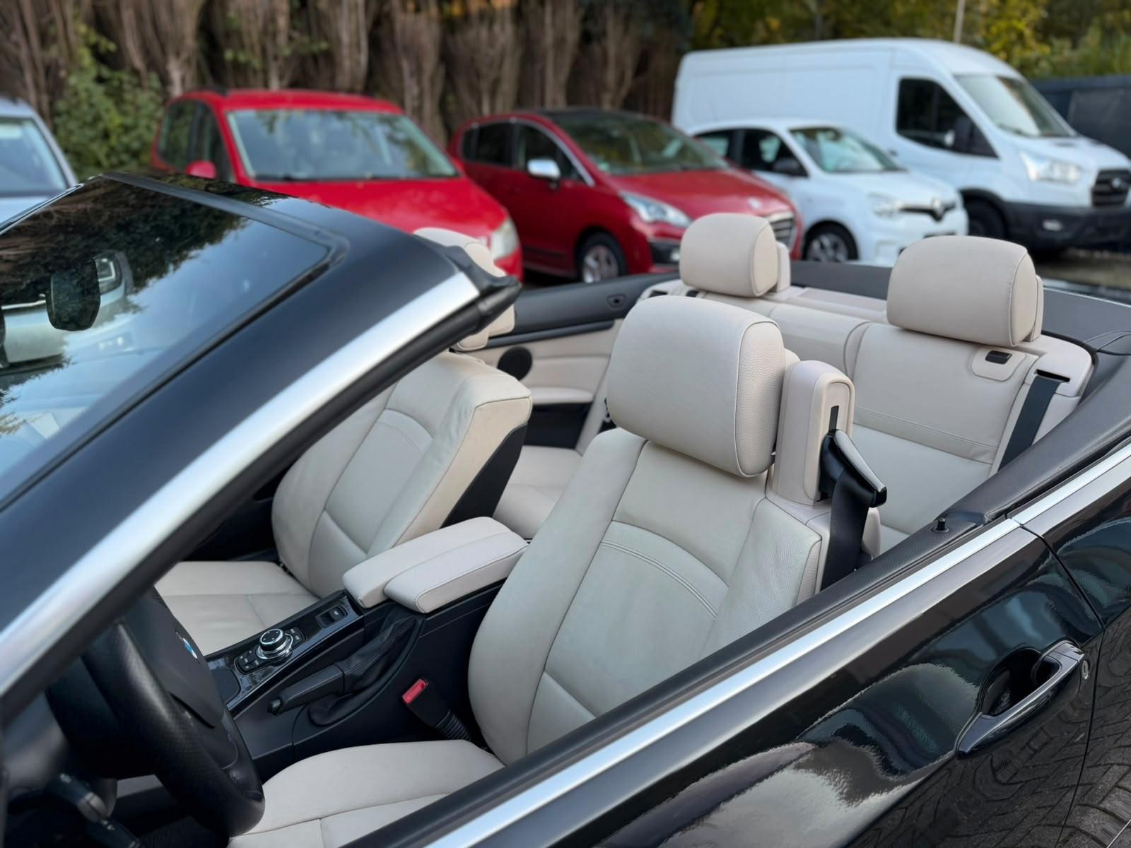 BMW 330 i Cabrio *Automa./Navi/SHZ/Leder/Tüv 02/2028