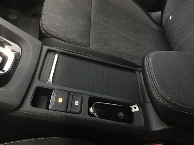 Fahrzeugabbildung Skoda Octavia Combi 1.5 TSI Style DSG/Navi/LED/SHZ
