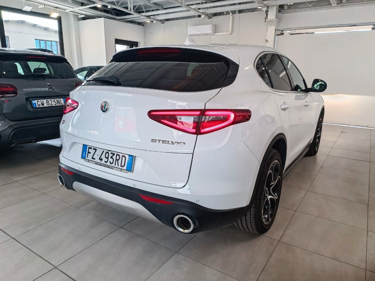Alfa Romeo ALFA ROMEO STELVIO 2.2 t Q4 210cv imagem 2