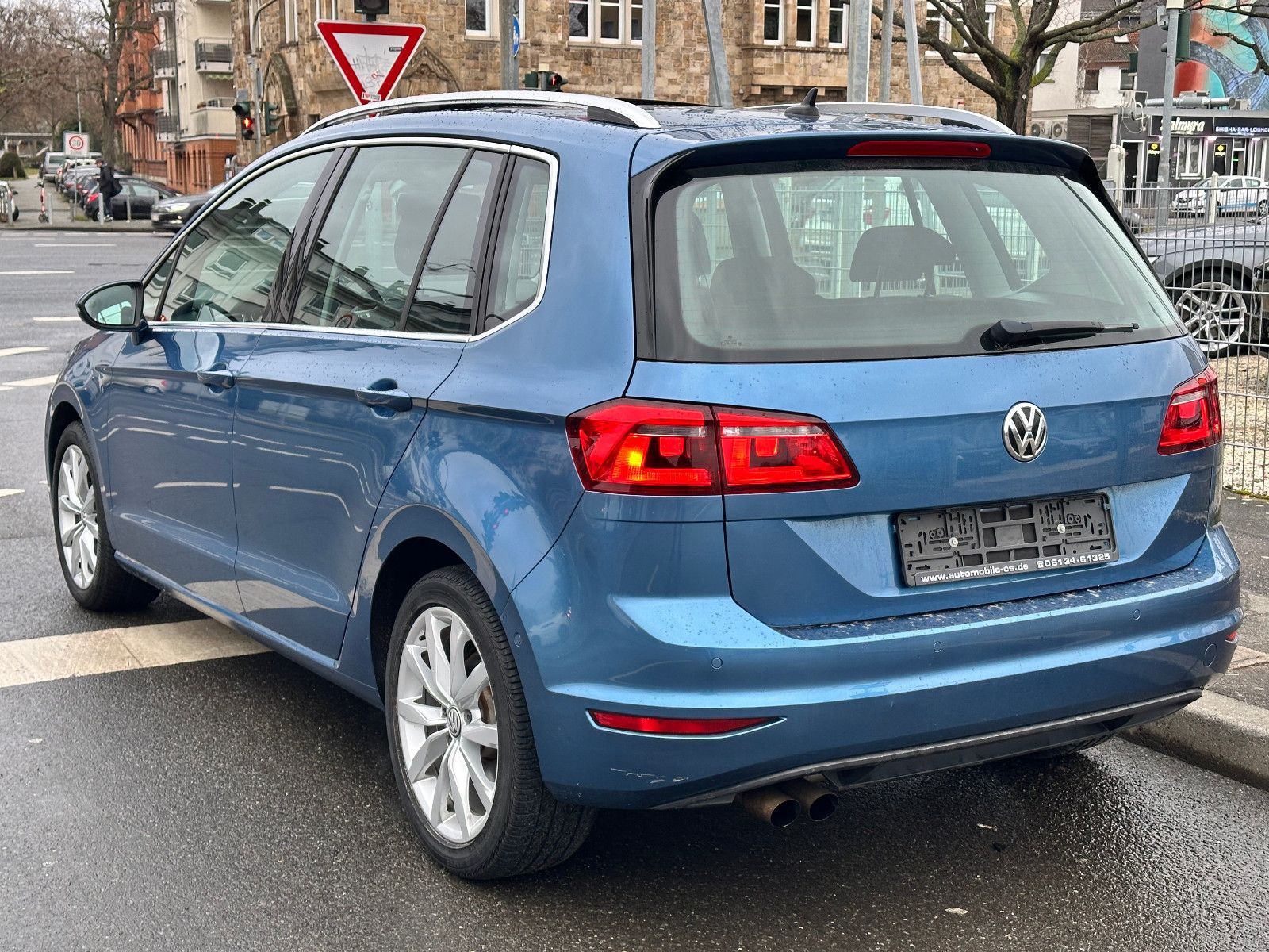 Fahrzeugabbildung Volkswagen GOLF SPORTSVAN VII HIGHLINE BMT*AHK+PANO+AUTOM.*