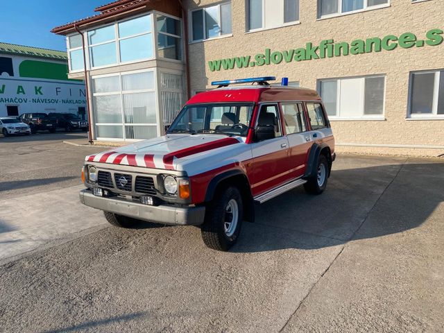 Nissan Patrol 2.8 WAGON 4X4 manual vin 886