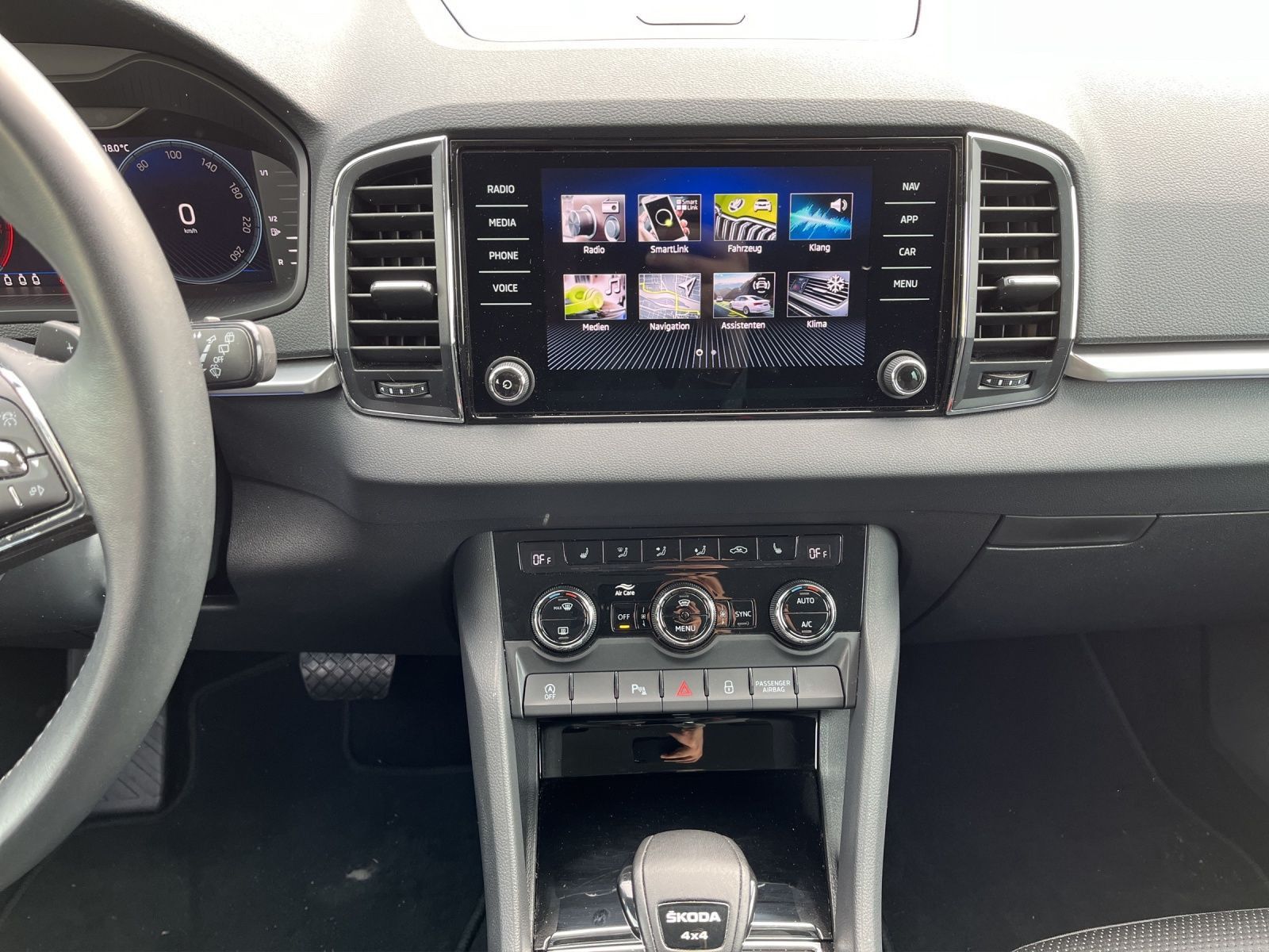 Skoda Karoq - Bild 10