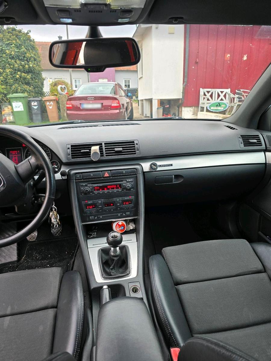 Audi A4 2006 — photo 7