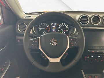 Fotografie 11 des Suzuki Vitara 1.4 Comfort+ Kamera ACC Pano Teilleder