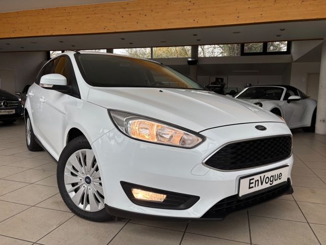 Ford Focus Turnier Business "1.Hd Navi Temp.PDC AHK..