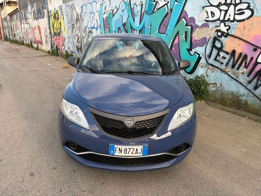 Image of Lancia Ypsilon