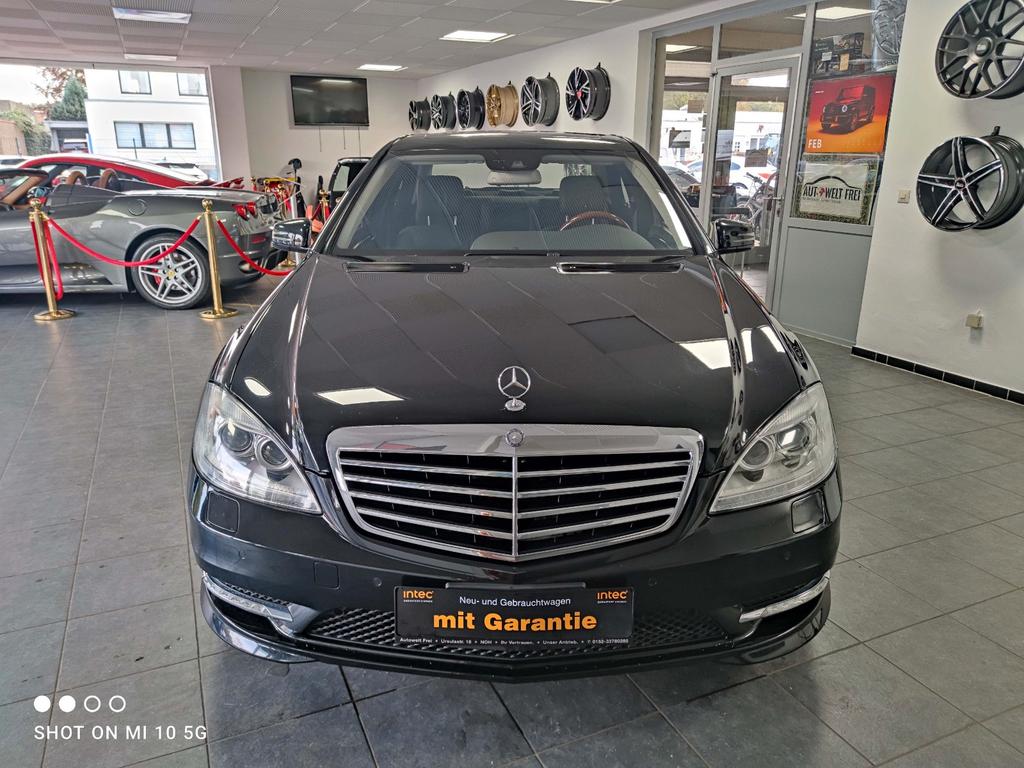 Mercedes-Benz S 550