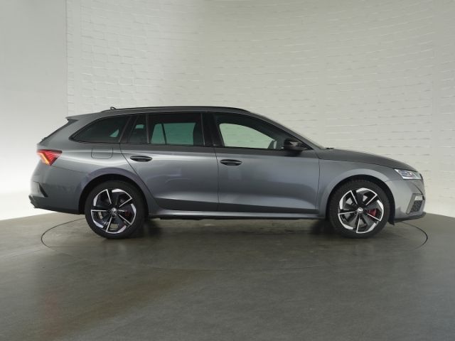 Octavia COMBI RS iV DSG+NAVI+RÜCKFAHRKAMERA+SITZ