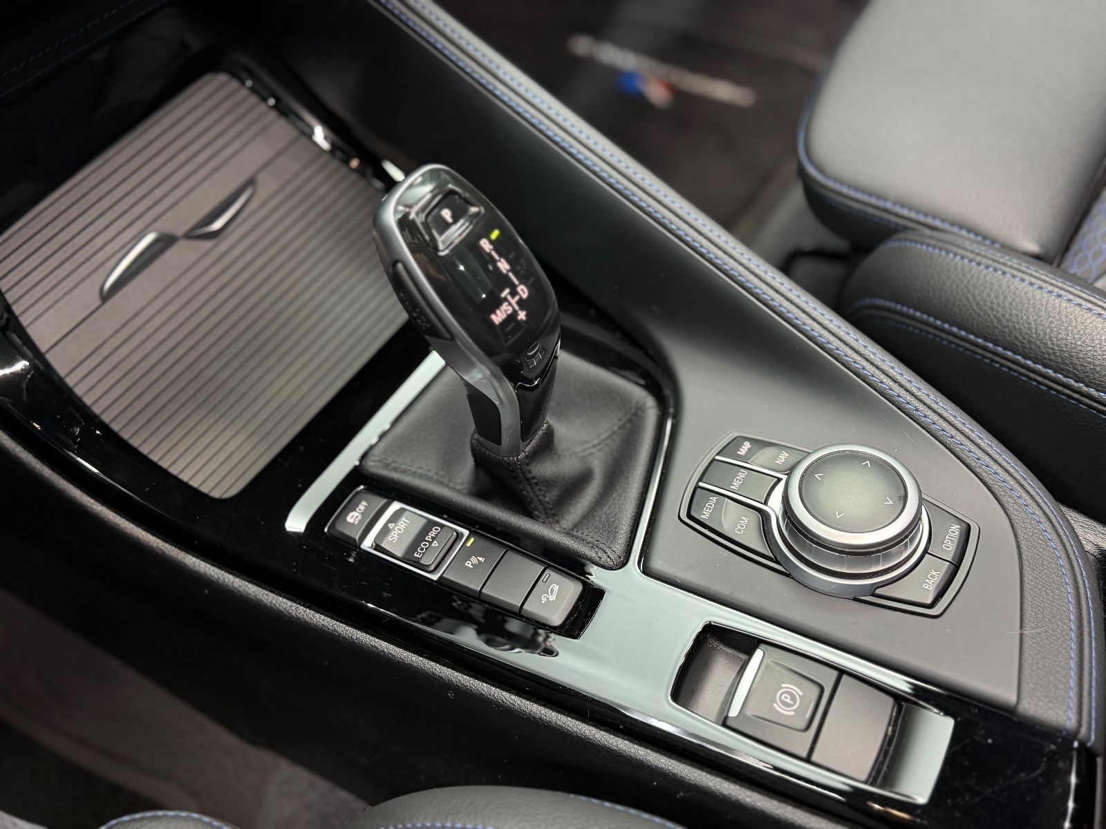 Fahrzeugabbildung BMW X1 xDrive 20d M SPORT|PANORAMA|AUTOMATIK|ACC