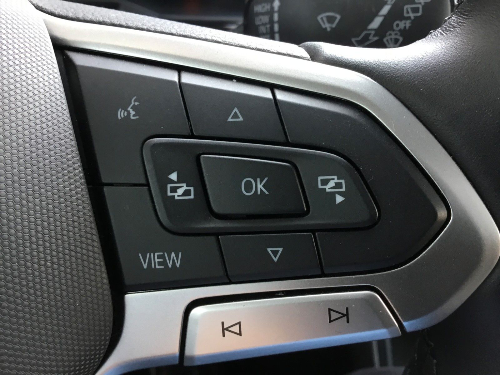 Fahrzeugabbildung Volkswagen Polo 1.0 TSI Life+Sitzheizung+AppConnect+Kamera