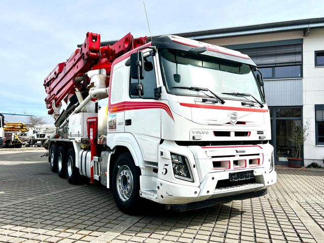 Mercedes-Benz Pumi 28m/4 Mast, 67CS Liebherr 7m3 on Volvo