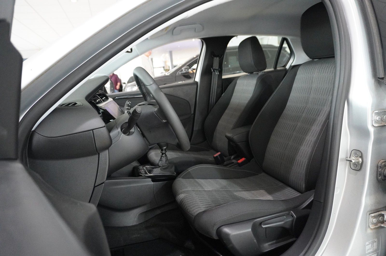Fahrzeugabbildung Opel Corsa F 1.5D ELEGANCE NAVI/LED/KAMERA/TEMP/DAB+