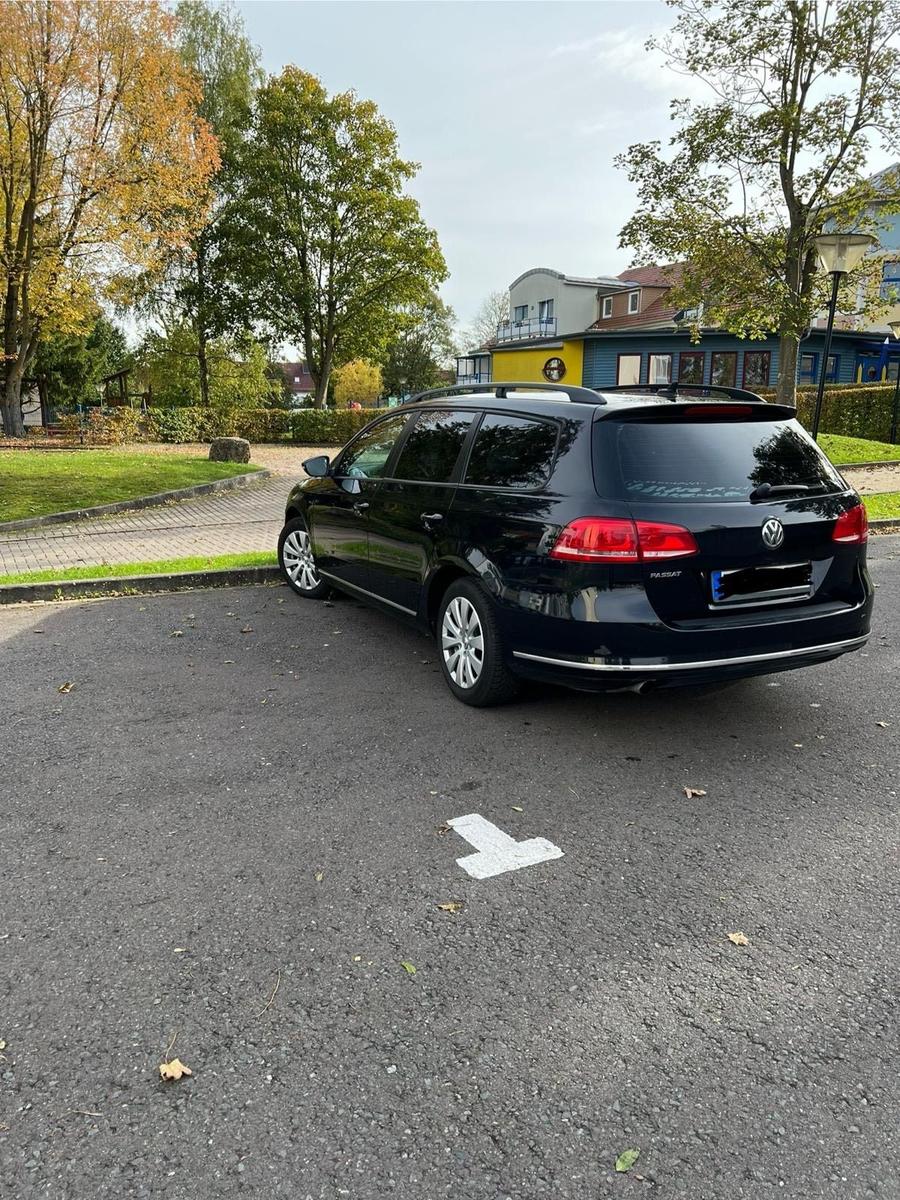 Volkswagen Passat 2011 — photo 6