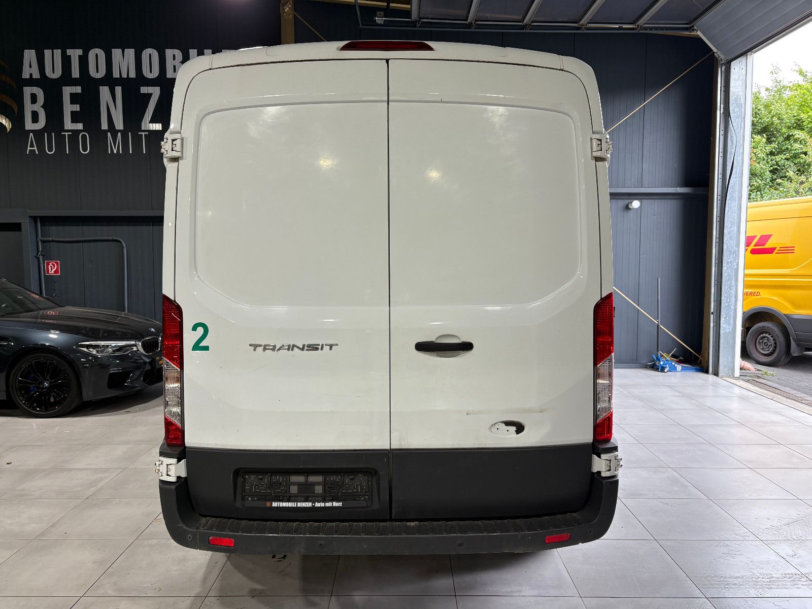 Fahrzeugabbildung Ford Transit Kasten 330 L2 H2Trend/3-SITZ/PDC/KLIMA/