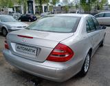 Mercedes-Benz E 240 E-Klasse Lim. Elegance/2.Hand/Tüv+Insp.neu - Mercedes-Benz E 240: T