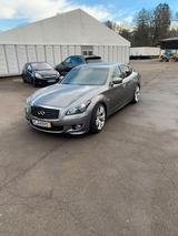Infiniti M37 37 V6 S Tausch gegen SUV möglich Diesel - Infiniti aus 2011