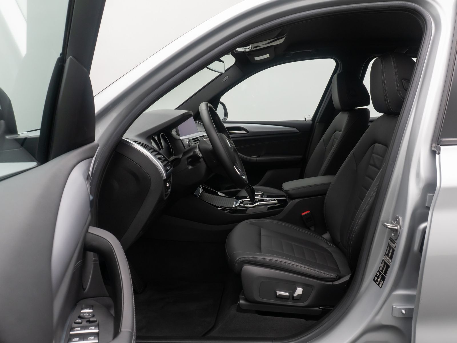 Fahrzeugabbildung BMW X3 xD30i 360&deg;DAB Memory CockpitPlus Leder 18Zoll