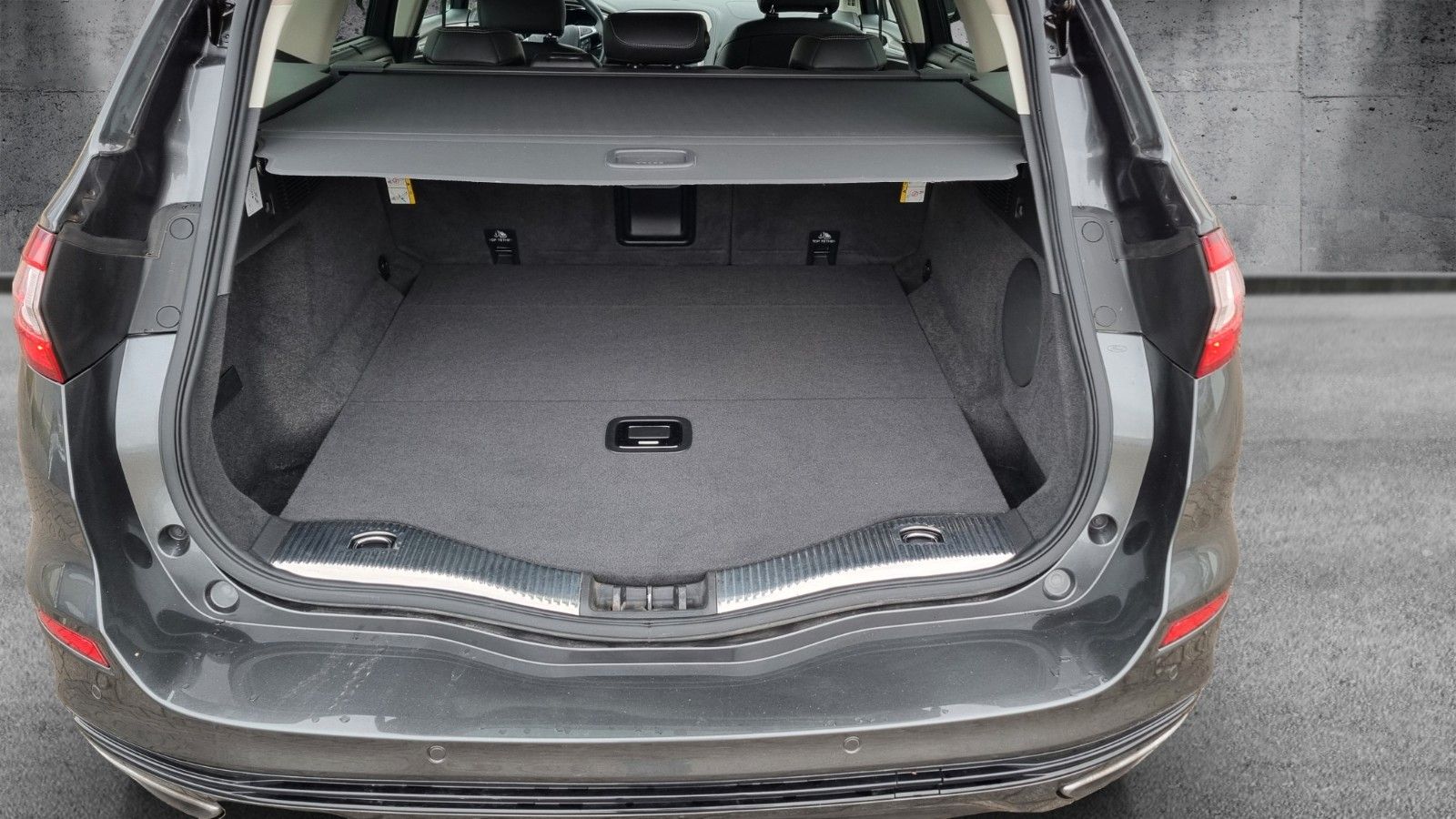 Fahrzeugabbildung Ford Mondeo Turnier Vignale