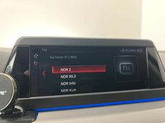 BMW 520 d M Sport Line / 2.HD / NUR 87.tKM /PANORAMA BMW 520 d M Sport Line / 2.HD / NUR 87.tKM /PANORAMA