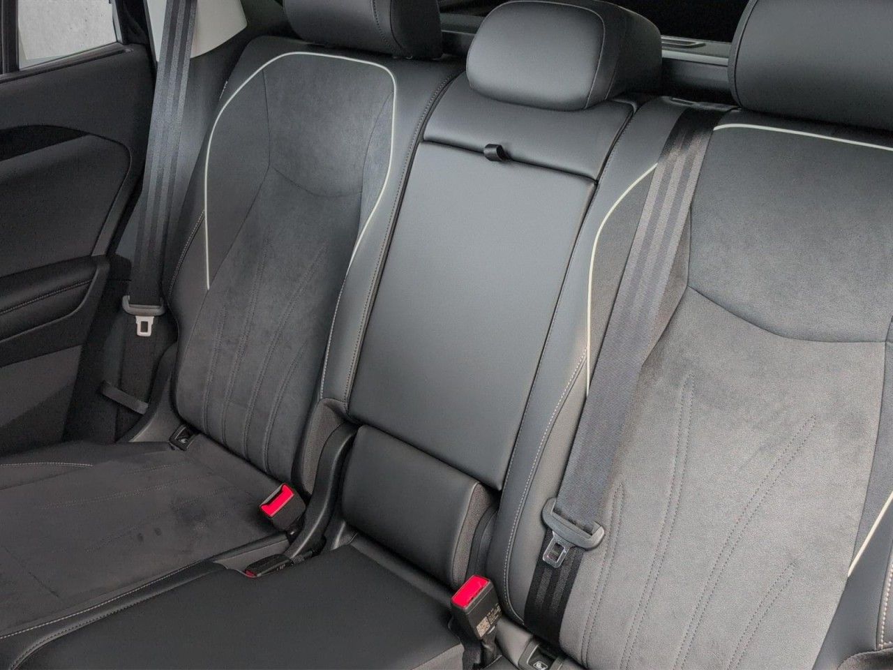 Tayron Elegance 2.0 TDI DSG Klima Navi