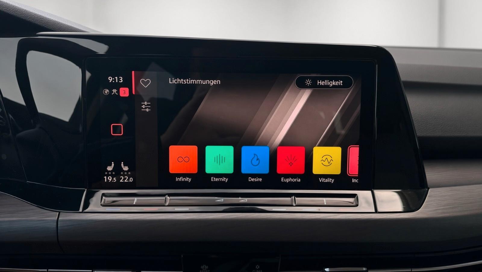 Volkswagen Golf AUTOMATIK/CARPLAY/MASSAGE/GARANTIE, миниатюра 16