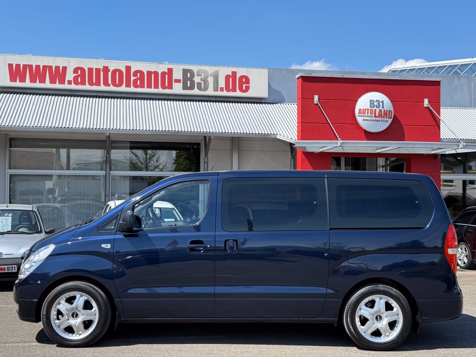 Hyundai H-1 Travel 2.5TDi Klima Webasto 8Sitzer PDC TÜV