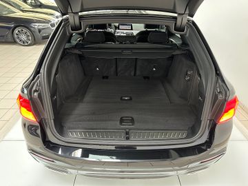 Fahrzeugabbildung BMW 530d M Sport Kam AHK LiveCockptPr Alarm HiFi 20"