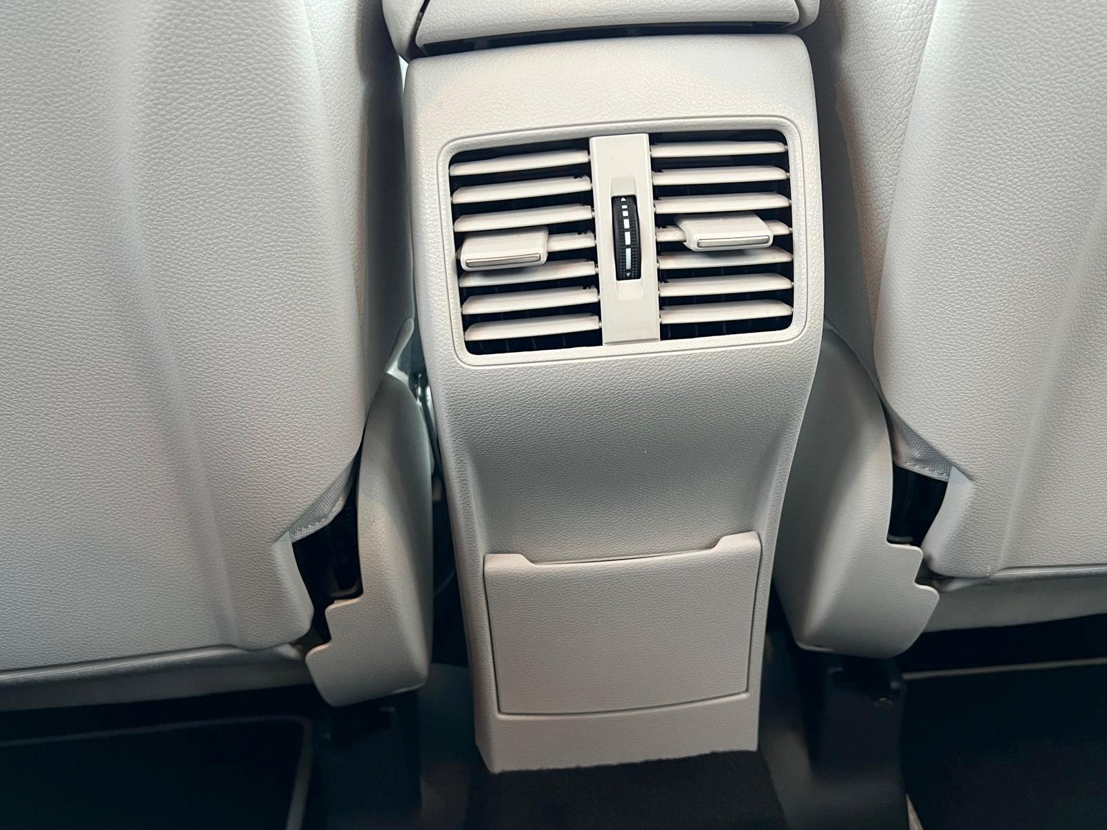 Mercedes-Benz B 180 NAVI/RFK/AHK/LEDER