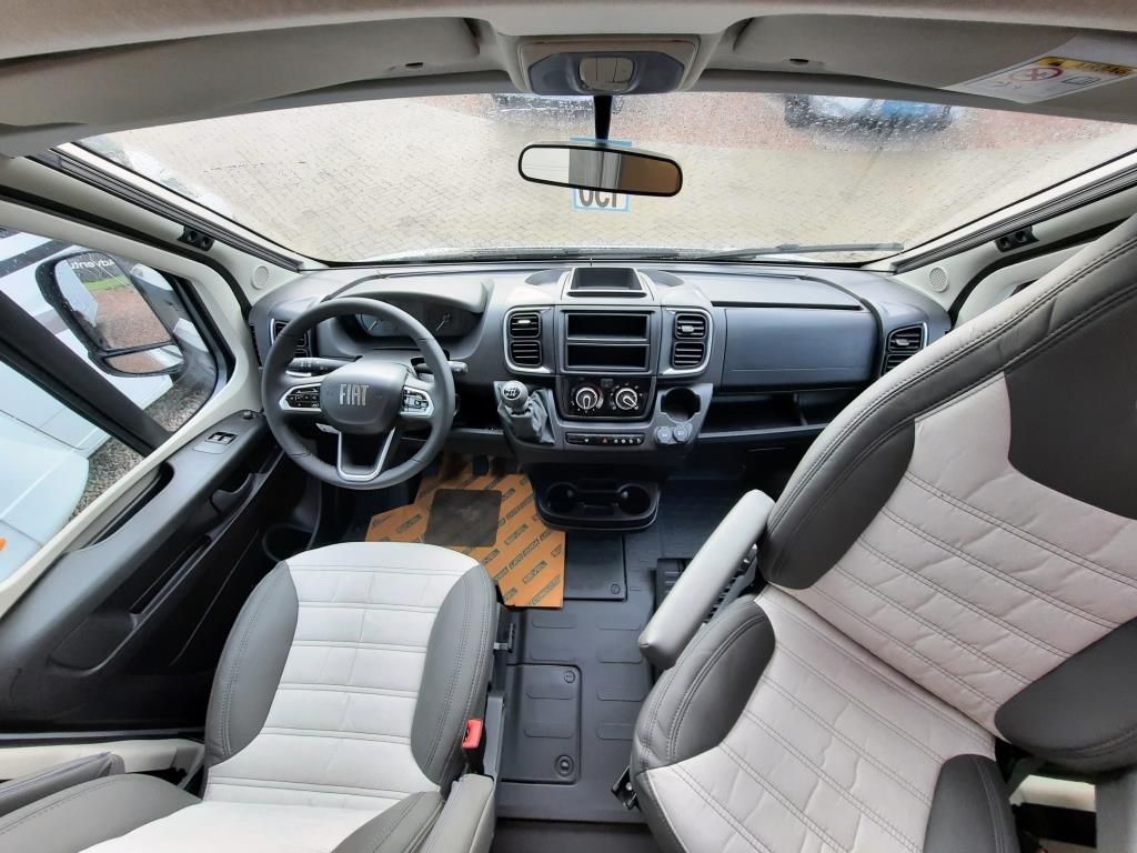 Fahrzeugabbildung Sunlight T 67 Adventure Edition Verfüg./Sparen Sie 4.673,